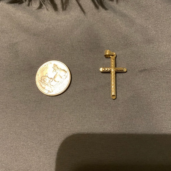 piercing pagoda Jewelry - 10k solid gold cross pendant